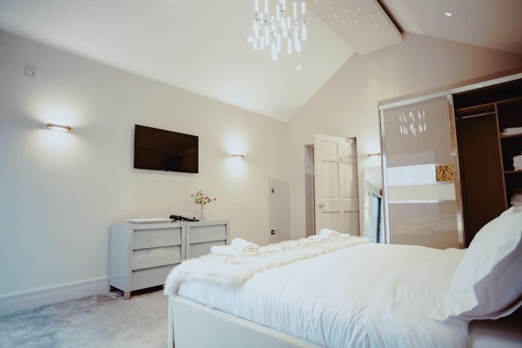 3-Story Townhouse - Sleeps 8 Leeds (West Yorkshire) Exterior foto